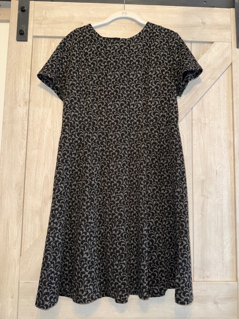 LOFT Black and Gray Short-Sleeve A-Line Midi Dress